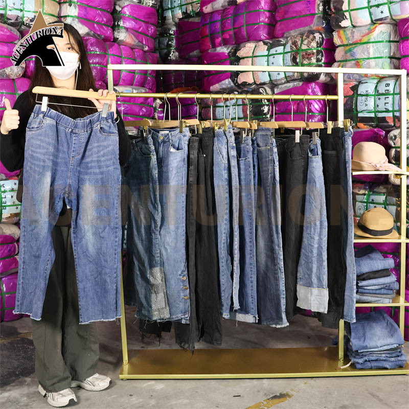 Wholesale Friperie Denim Trousers Ladies Jeans Pants Vintage Used Clothes Women Second Hand Pant Ukay Ukay Bale - 图片 4