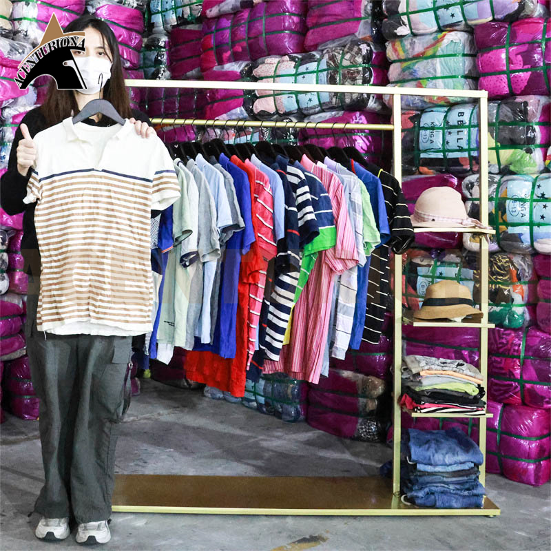 Wholesale Used Men Tshirts Stock Clothes Bales Summer Shirt Short Sleeve T-shirt Apparel Second Hand Used Clothes in Bales - 图片 3